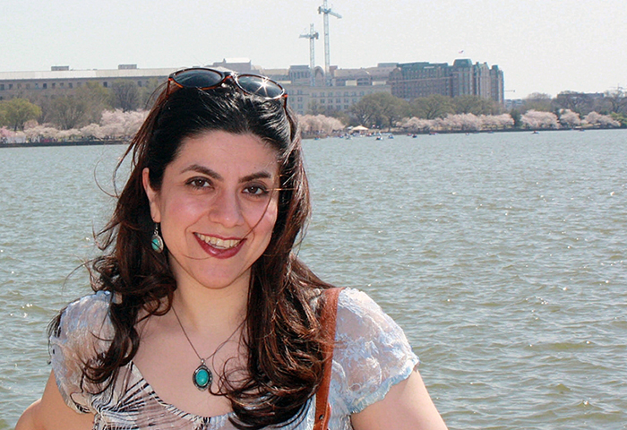 Dr. Sara Hooshangi